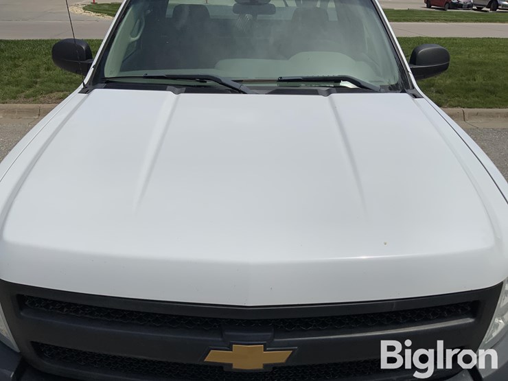 2013-chevrolet-silverado-1500-image-10