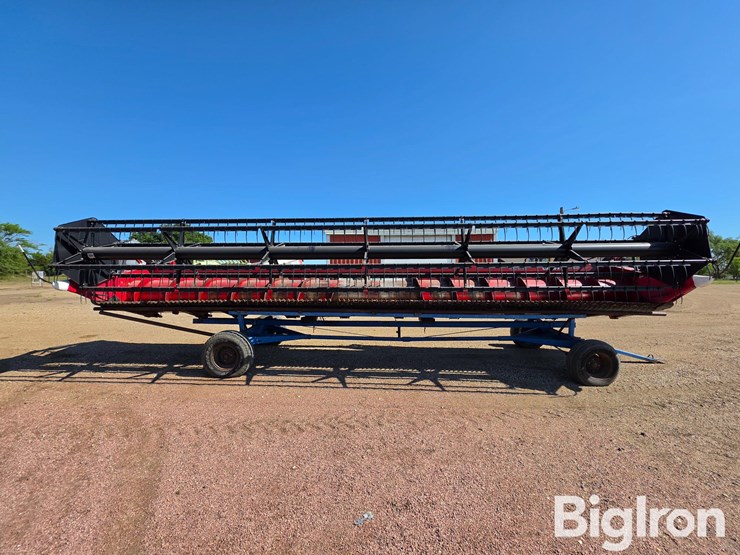 2011-case-ih-3020-image-2