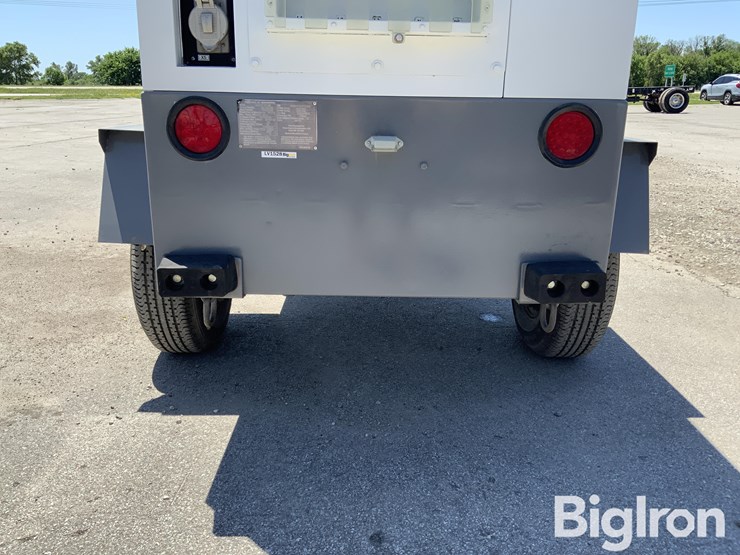 2018-massey-ferguson-730-image-13