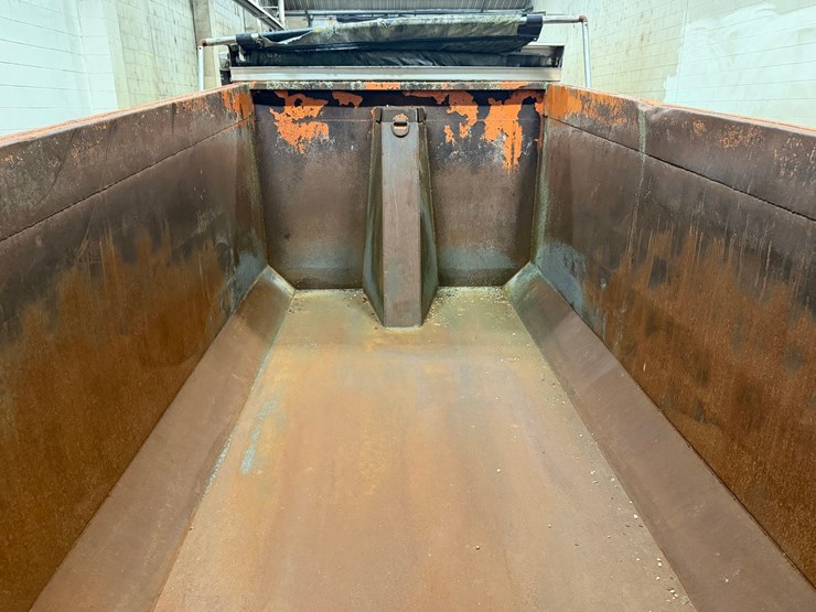 #1470-•-heil-16'-dump-body-w/-lift-cylinder-image-26