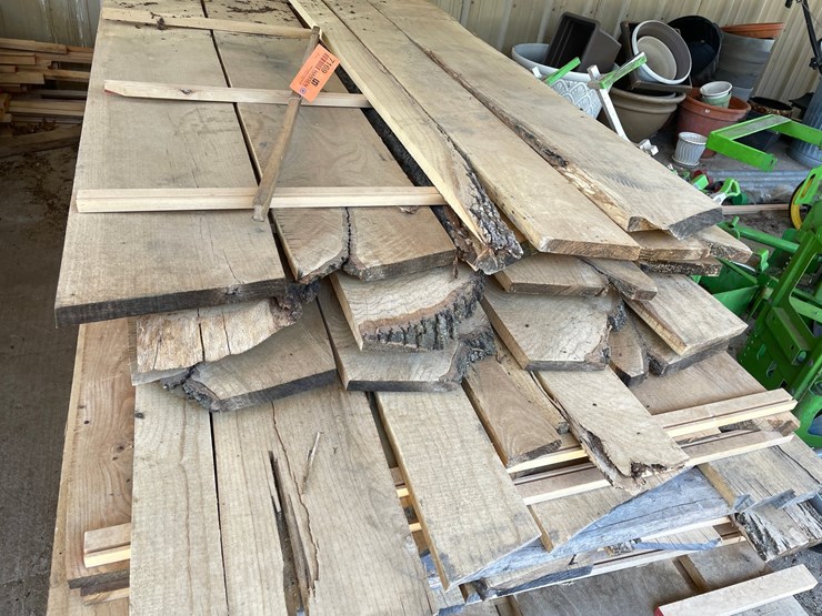 #7169-•-assortment-of-rough-saw-lumber-image-6