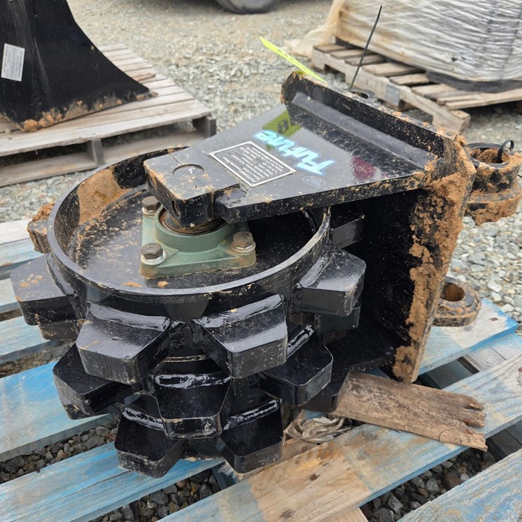 CATERPILLAR 305
