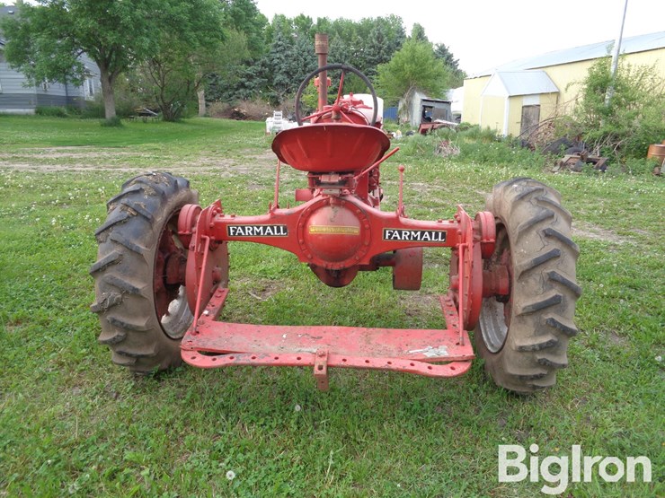 1938-farmall-f-20-2wd-tractor-image-6