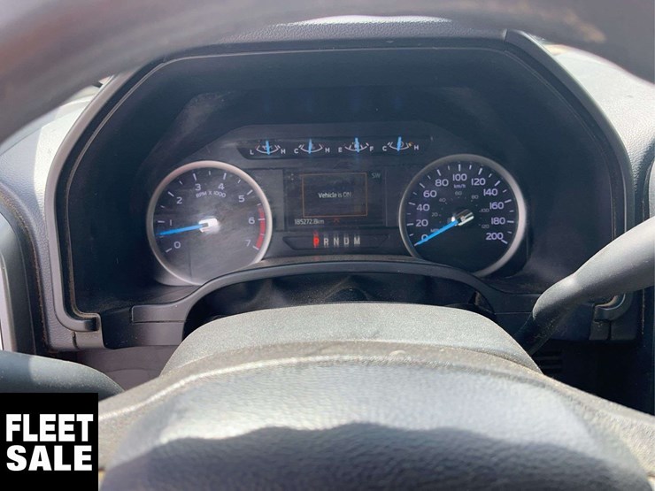 2020-ford-f350-image-15