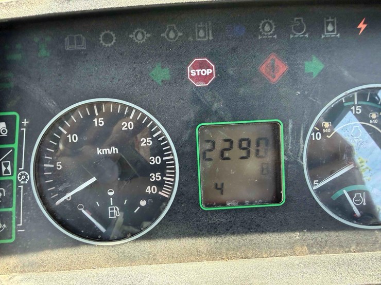 john-deere-7810-image-34