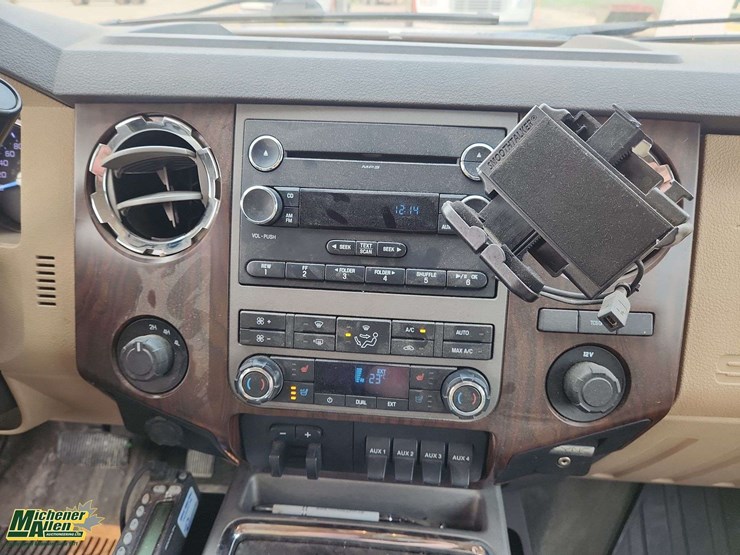 2012-ford-f550-image-13