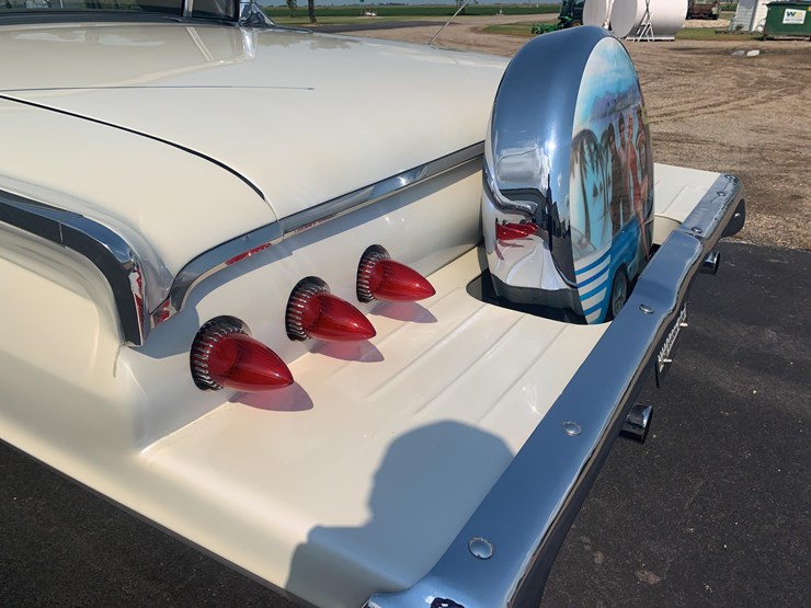 1964-mercury-monterey-image-31