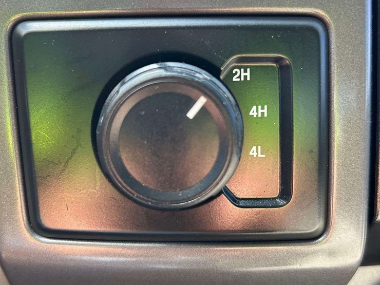2016-ford-f150-image-28