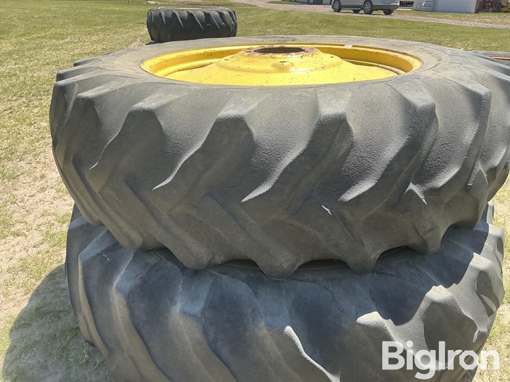 john-deere-18-image-12