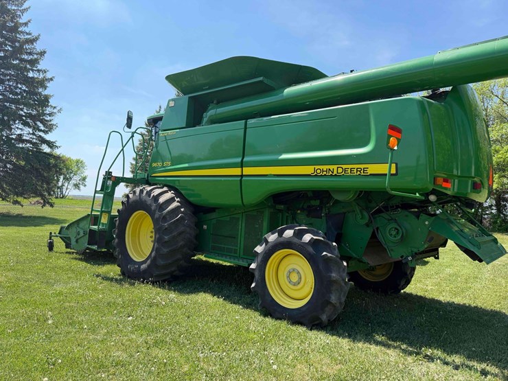 2008-john-deere-9670-sts-image-3
