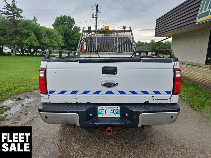 2015-ford-f350-image-8