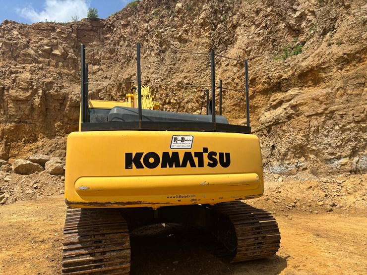 komatsu-pc200-lc-6le-image-3