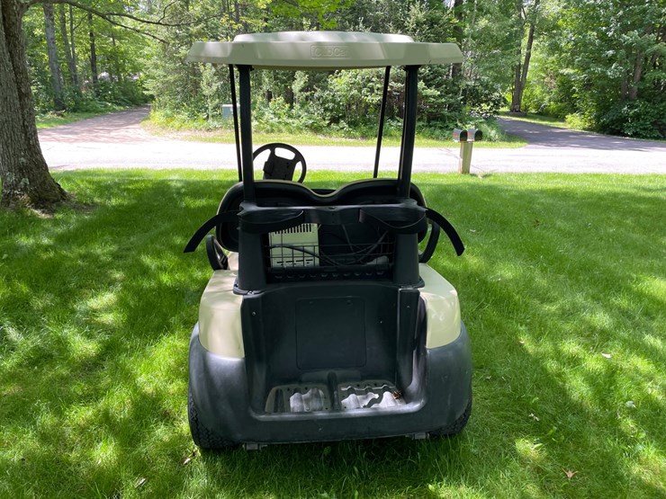 #6059-•-club-car-electric-golf-cart-image-4