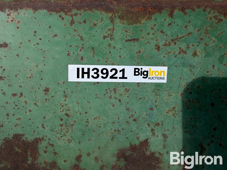 2wd-tractor-fenders-image-15