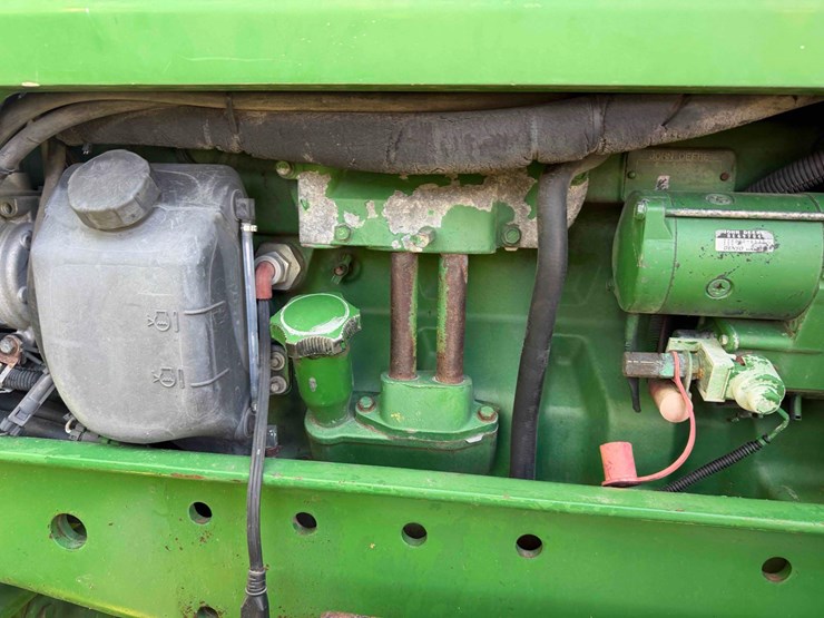 john-deere-7810-image-18