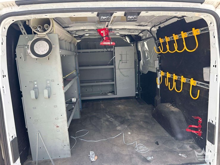 2017-ford-transit-image-20