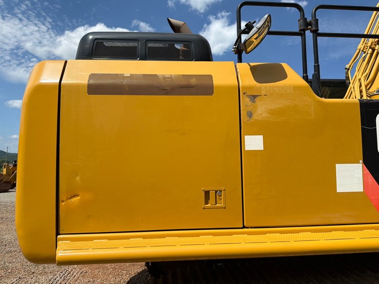 caterpillar-336el-image-39