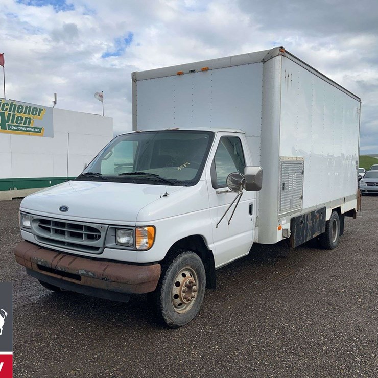 2002 Ford E-Series S/A Service Truck