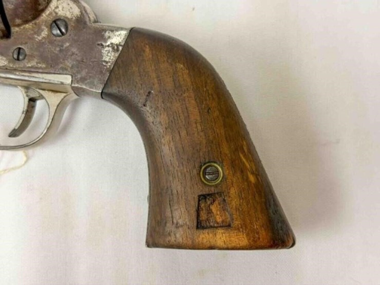 remington-arms-revolver-image-2