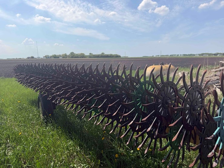 keller-rotary-hoe-image-1