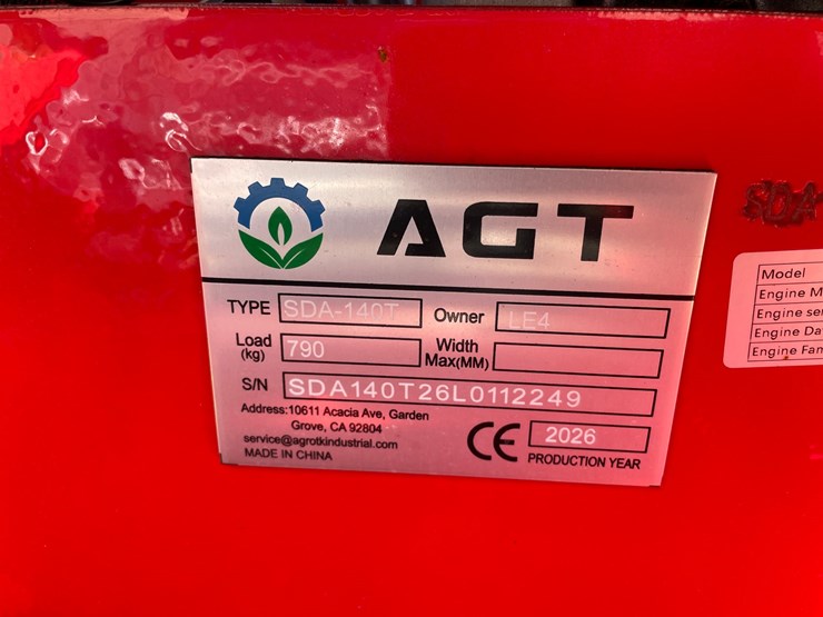 #6075-•-agt-tracked-loader-image-5