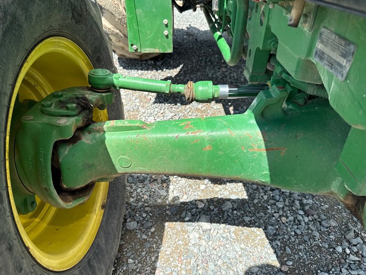 2018-john-deere-5065e-image-14