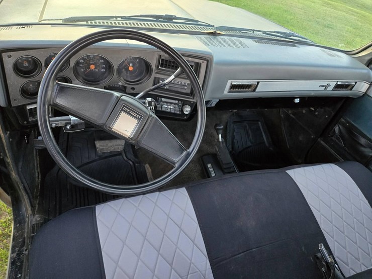 1985-chevrolet-k20-image-16