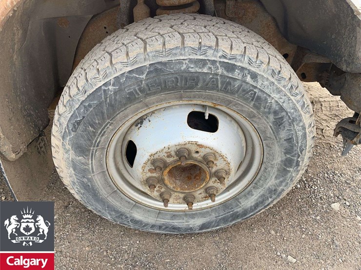 2015-ford-f350-image-12