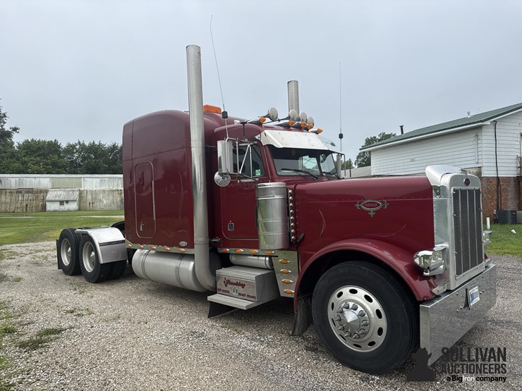 2003-peterbilt-379-image-3