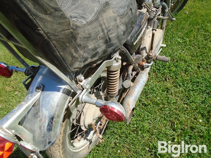 1975-yamaha-650-motorcycle-image-11