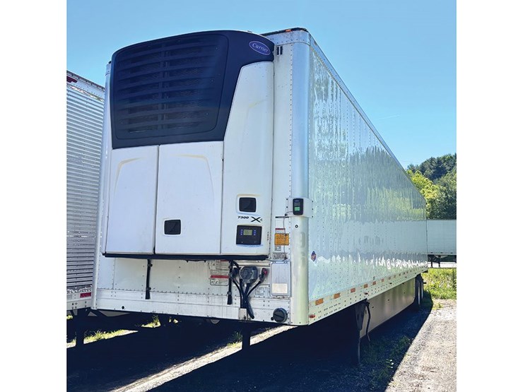2024-utility-3000r-image-1