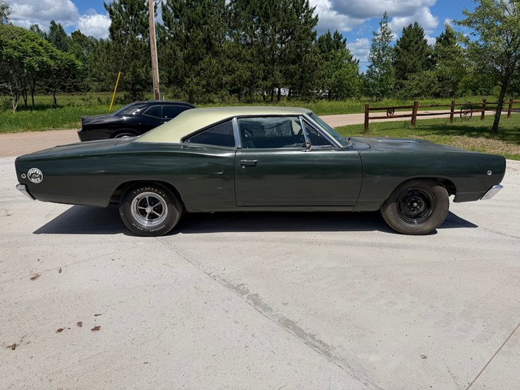 #1464-•-1968-dodge-super-bee-image-6