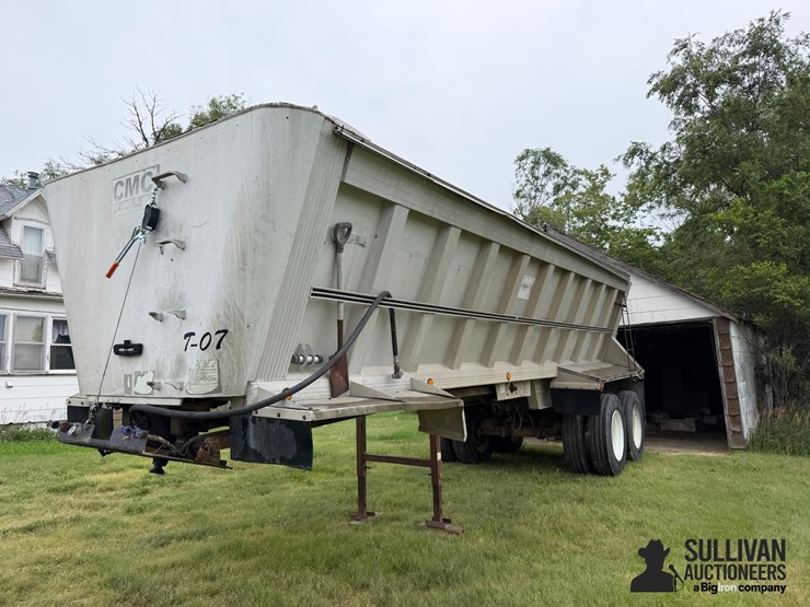 1993-cmc-sv-102-t/a-dump-trailer-image-1