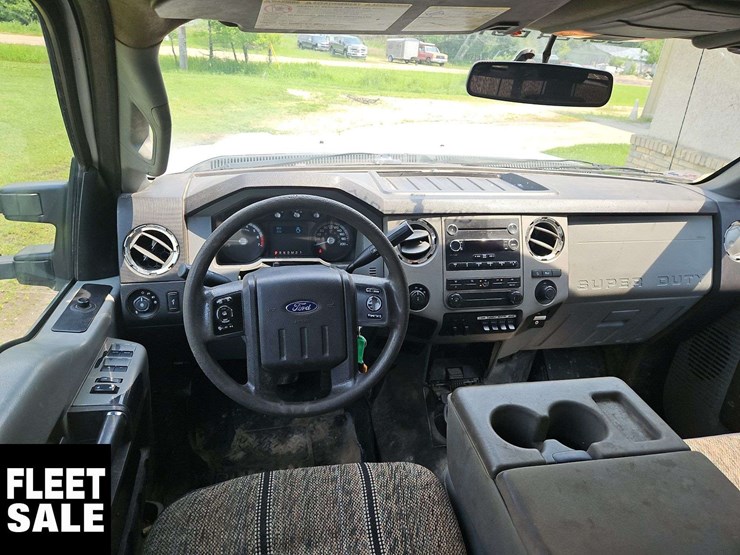 2015-ford-f350-image-21