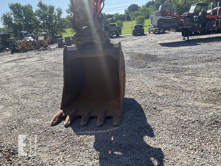 2018-hitachi-zx350-lc-image-11