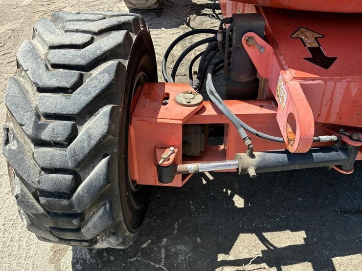 2002-jlg-600aj-image-19