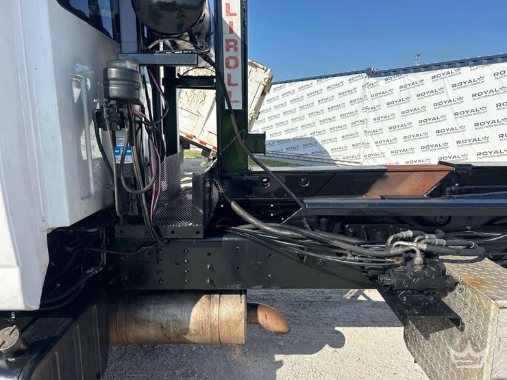 2007-isuzu-ftr-image-23