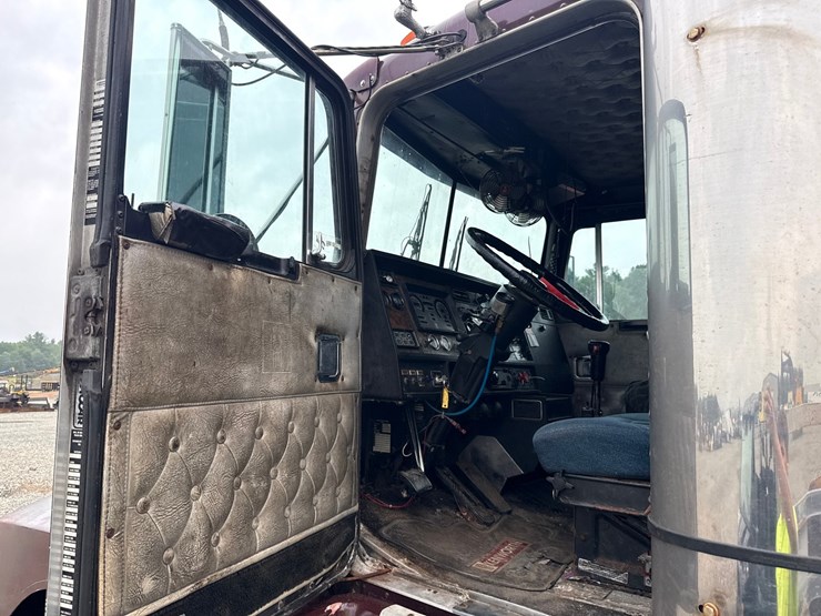 1989-kenworth-t600a-image-60