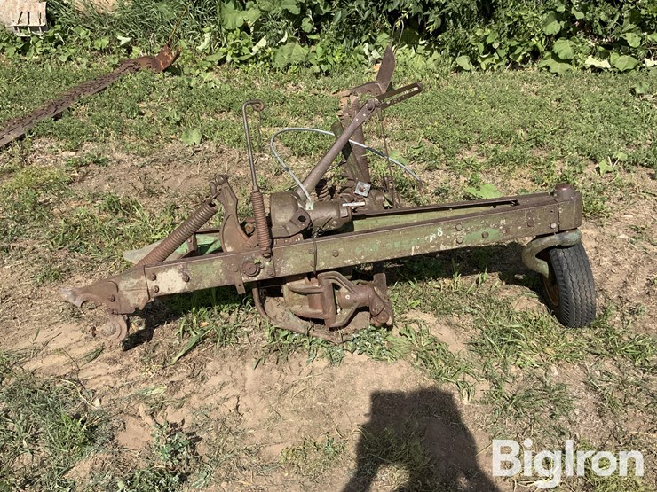 john-deere-no.8-image-2