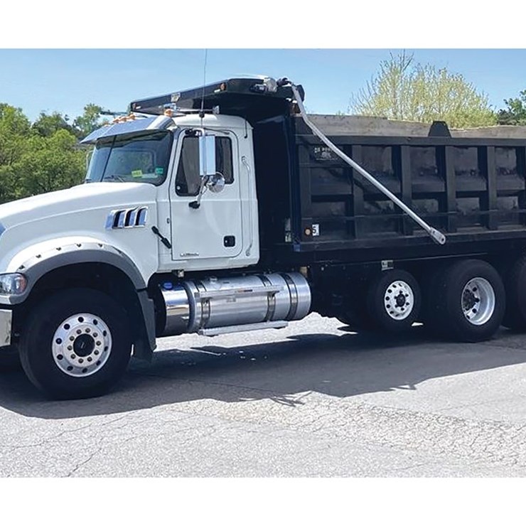 2023 MACK GR 64F