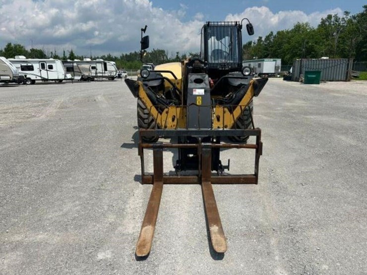 2015-caterpillar-th417c-gc-4wd-telehandler-yc5a125-image-3