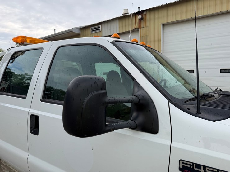 2001-ford-f450-image-14