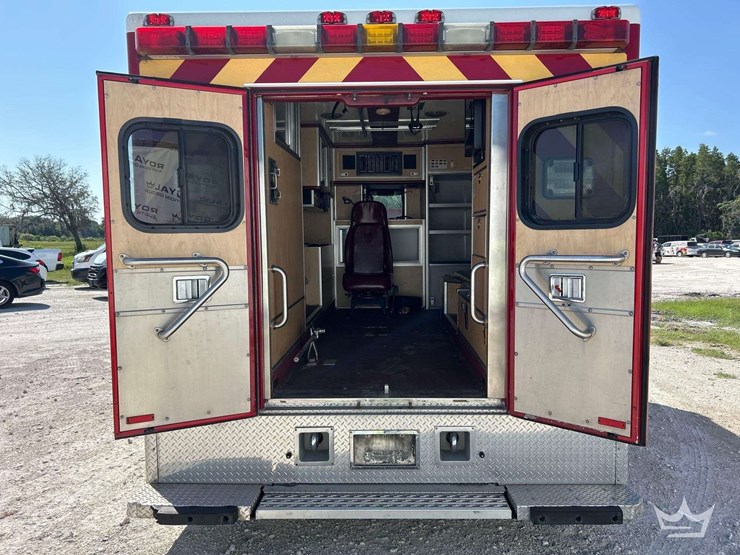 2011-international-durastar-4400-image-21