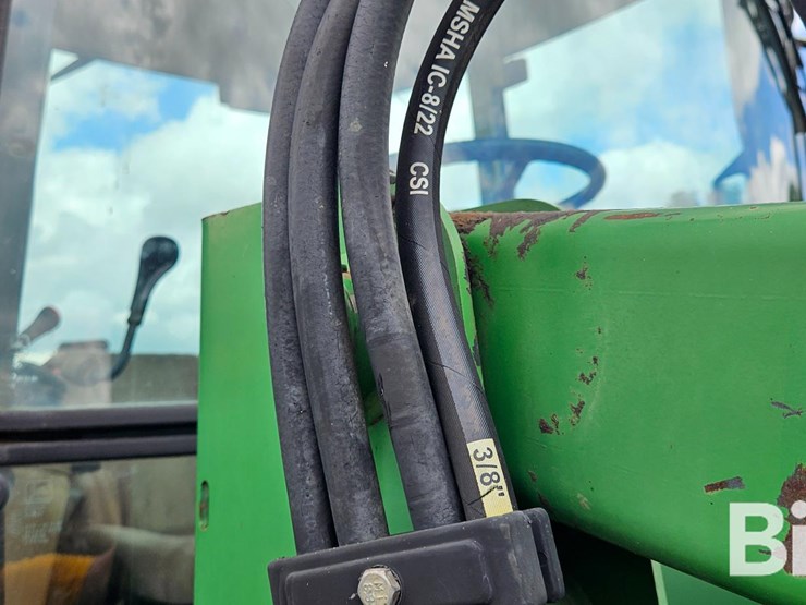 1998-john-deere-6400-image-16