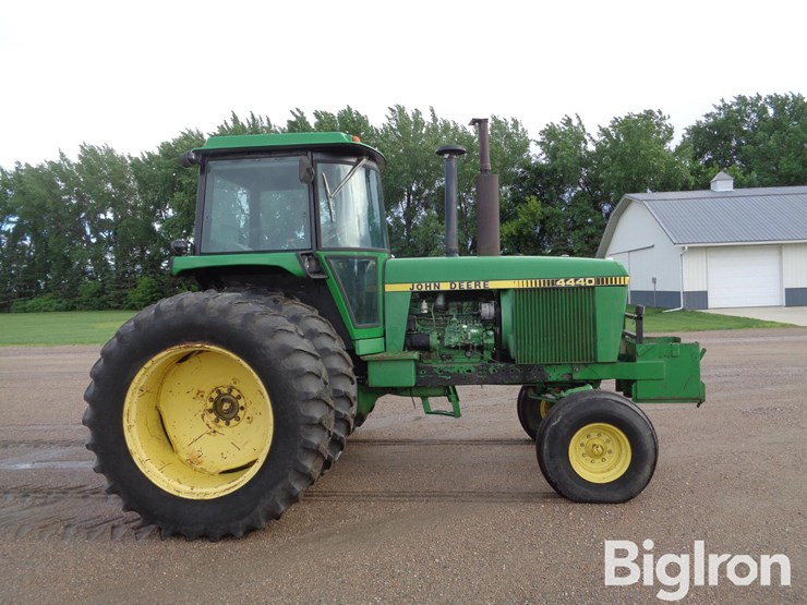 1979-john-deere-4440-image-4