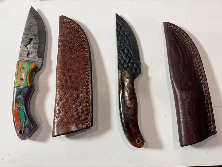 #5912-•-(8)-unused-knives-image-3
