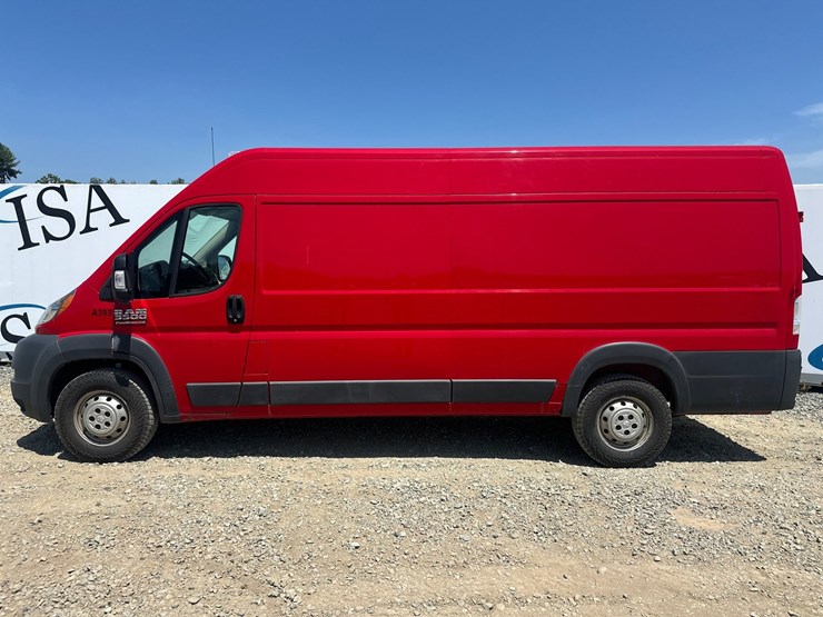 2015-dodge-ram-van-image-15