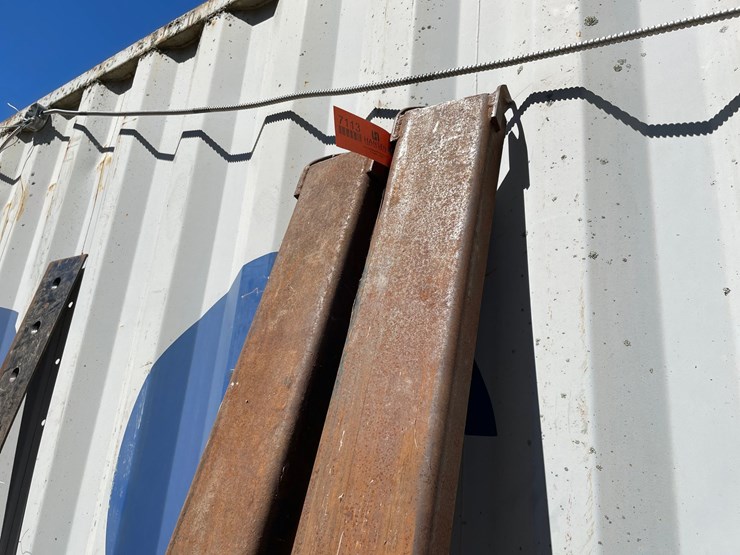 #7113-•-set-of-pallet-fork-extensions-image-2