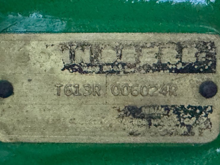 john-deere-4320-image-34