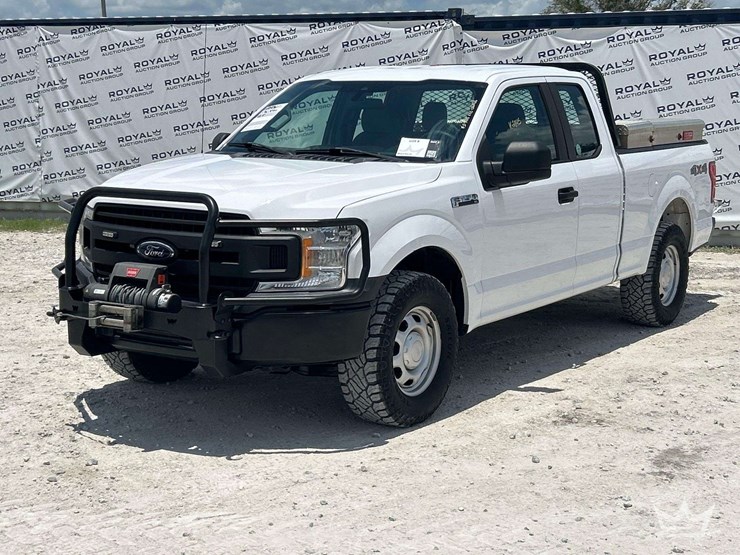2020-ford-f150-image-1